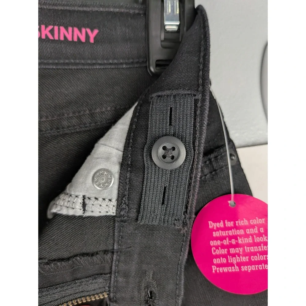 The Childrens Place Girls Super Skinny Jeans Black Wash Size 10 NWT